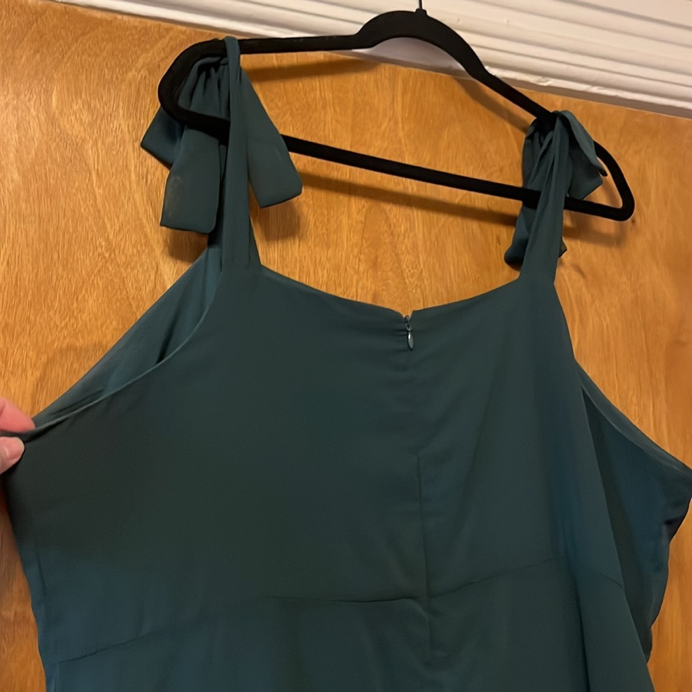 Cider 4X Green Tie Shoulder Dress with leg slit - Picture 7 of 8